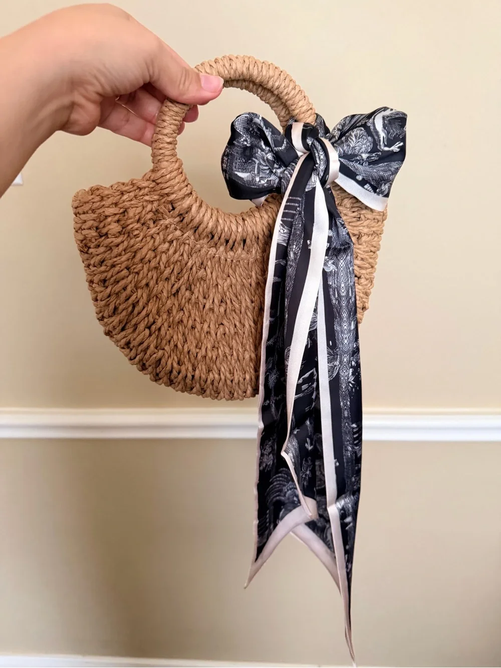 Woven Straw Handbag with 3 interchangeable scarfs